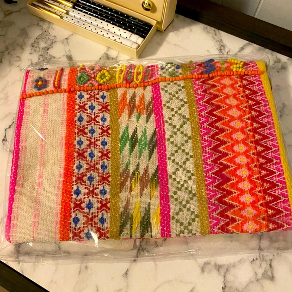 NWT Raj Imports Pink Geometric Bead Clutch - Picture 4 of 4